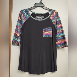 NWOT Crazy Train SS "Punchy" one pocket Size Med top